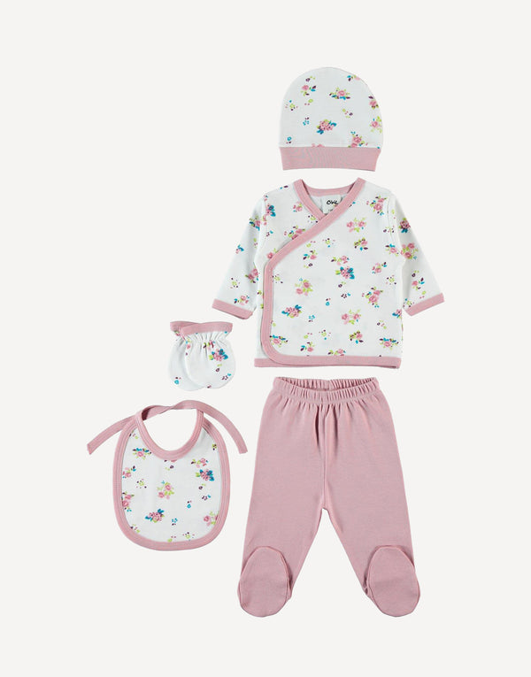 Introducing our Five Piece Newborn Floral Outfit Gift Set, ethically crafted in Turkey from 100% pure Turkish cotton. This delightful outfit set includes a hat, a pair of mittens, a kimono wrap-over top, and leggings, all in a vibrant pink hue adorned with dainty floral prints.