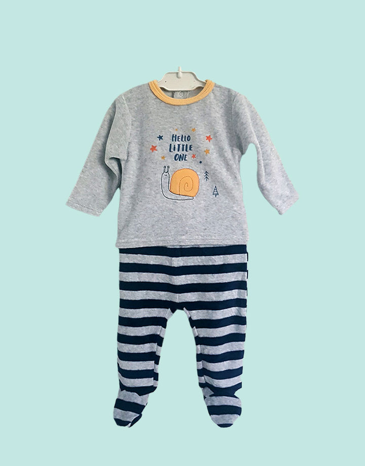 Stripes velour unisex baby outfit set, front